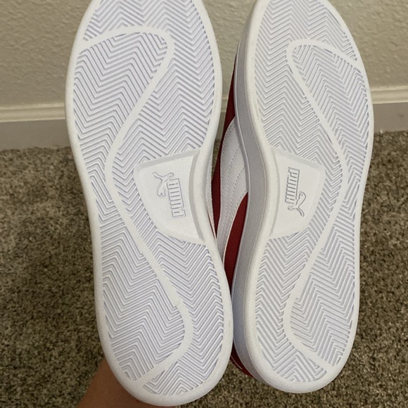 Men's size 9.5 Maroon pumas NEW - Picture 6 of 6